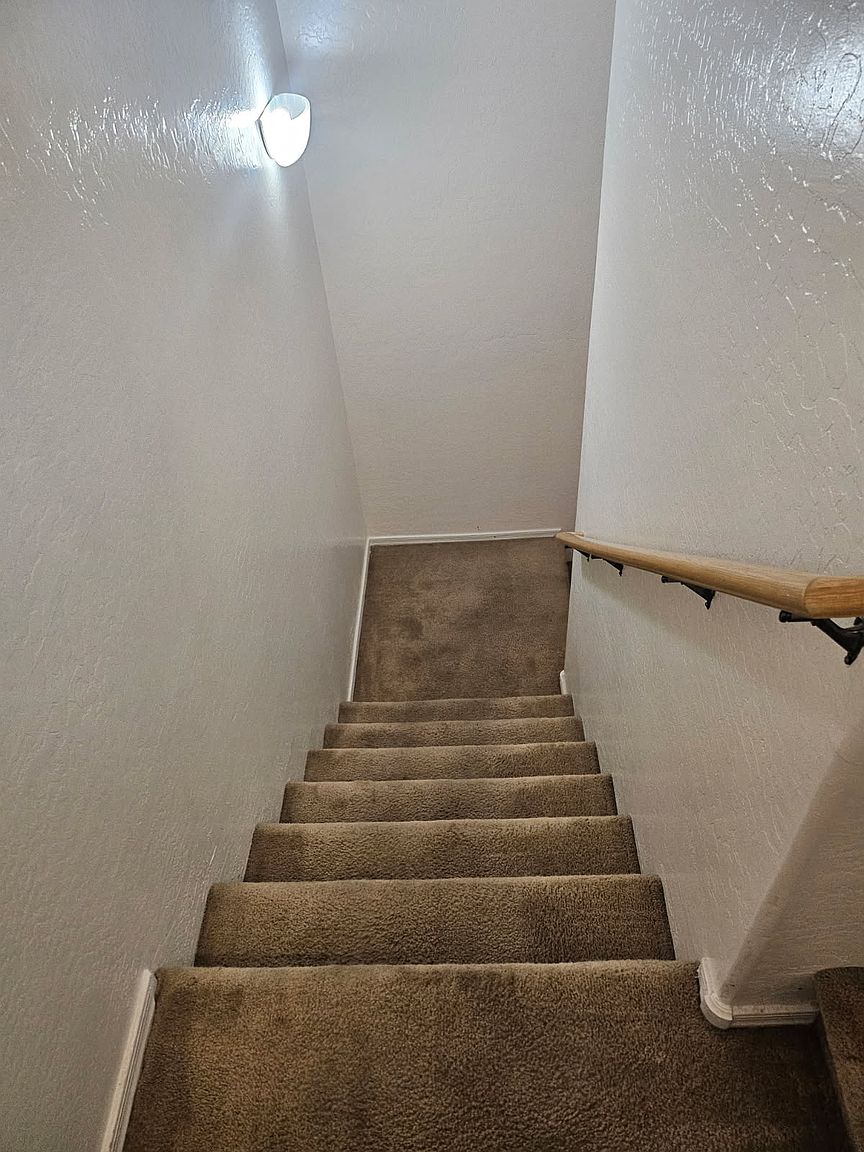 2743 E Schiliro Cir photo 4