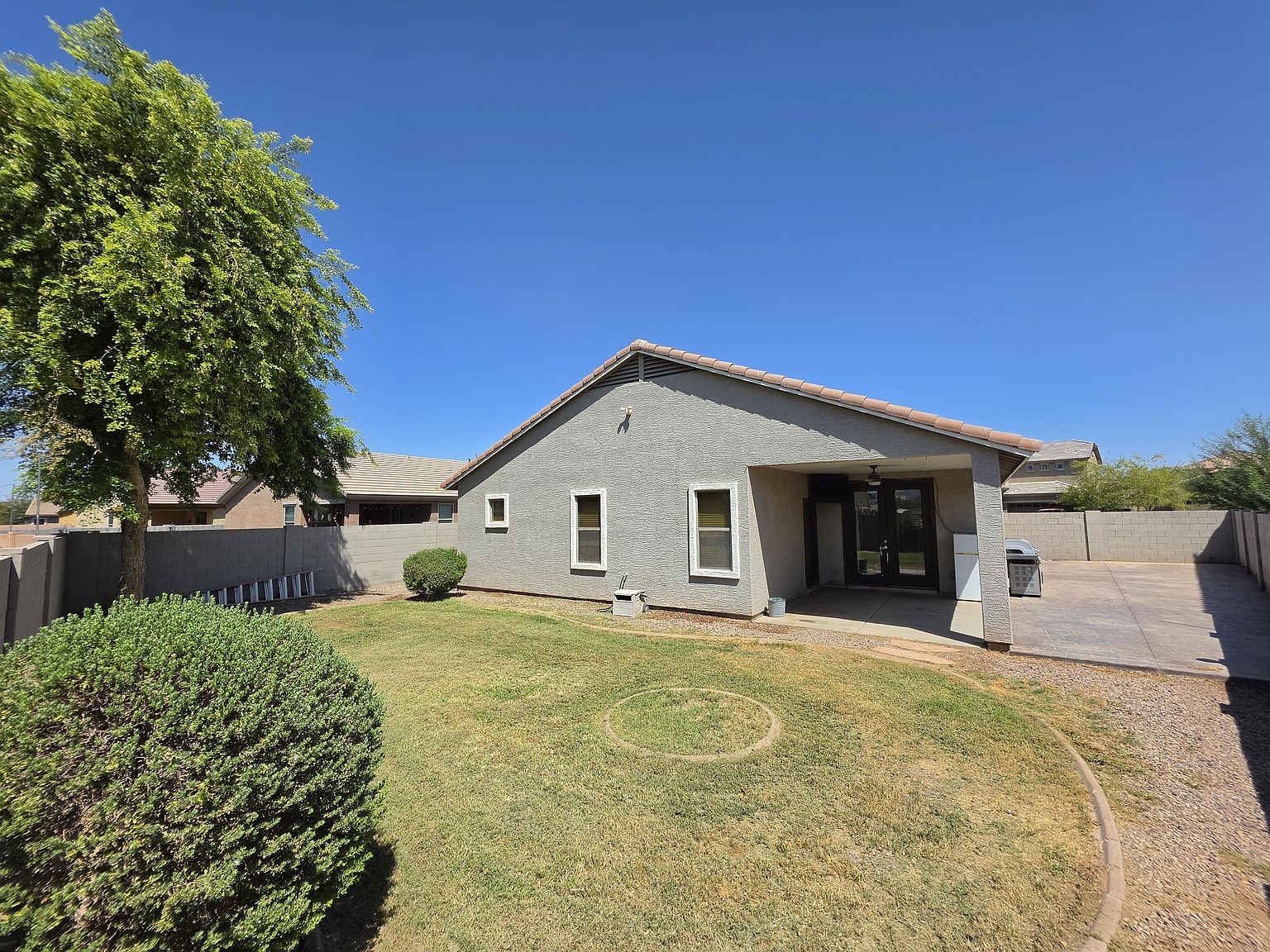 12175 W Superior Ave photo 2
