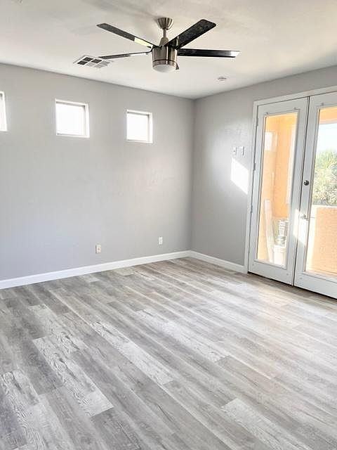 836 W Village Pkwy