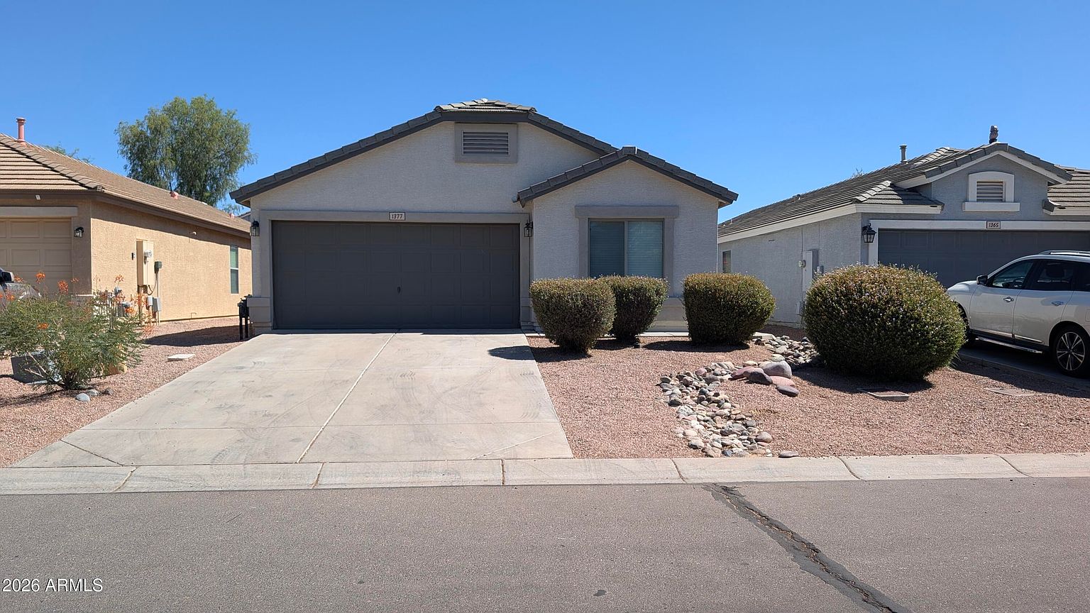 1377 E Pryor Rd San Tan Valley, AZ 85140 photo 2