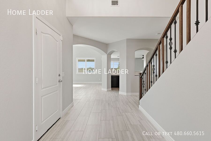5623 E Dionysus Dr photo 5