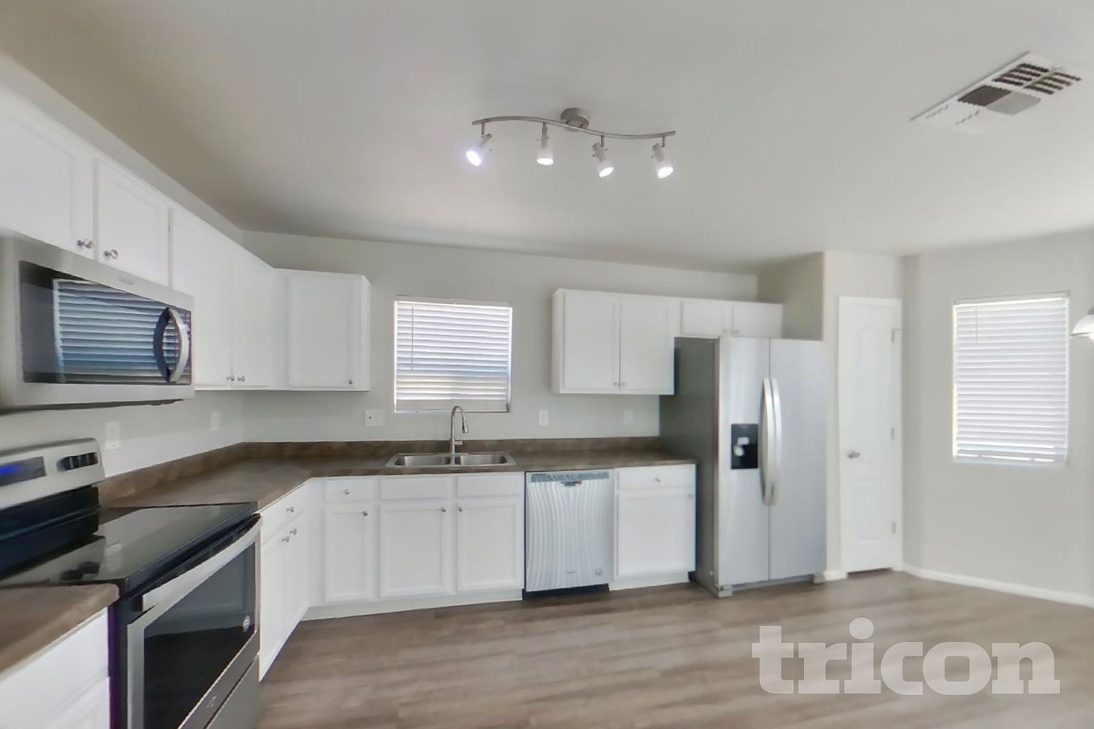 4151 E Aragonite Ln photo 5