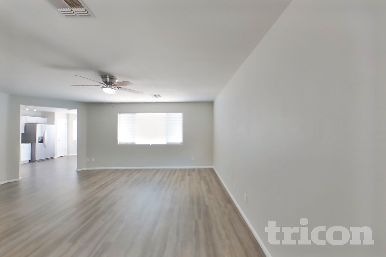 4151 E Aragonite Ln photo 3