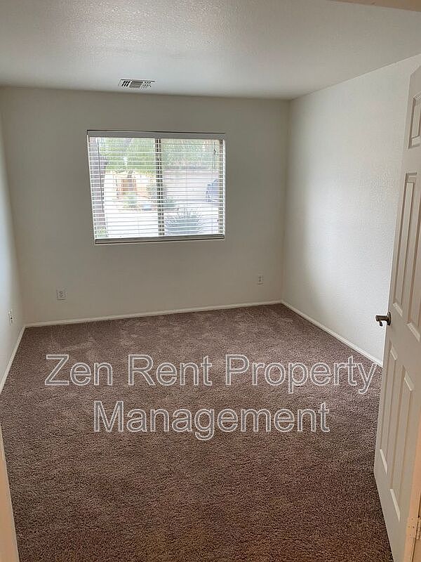 4150 E Azurite Rd Queen Creek, AZ 85143 photo 5