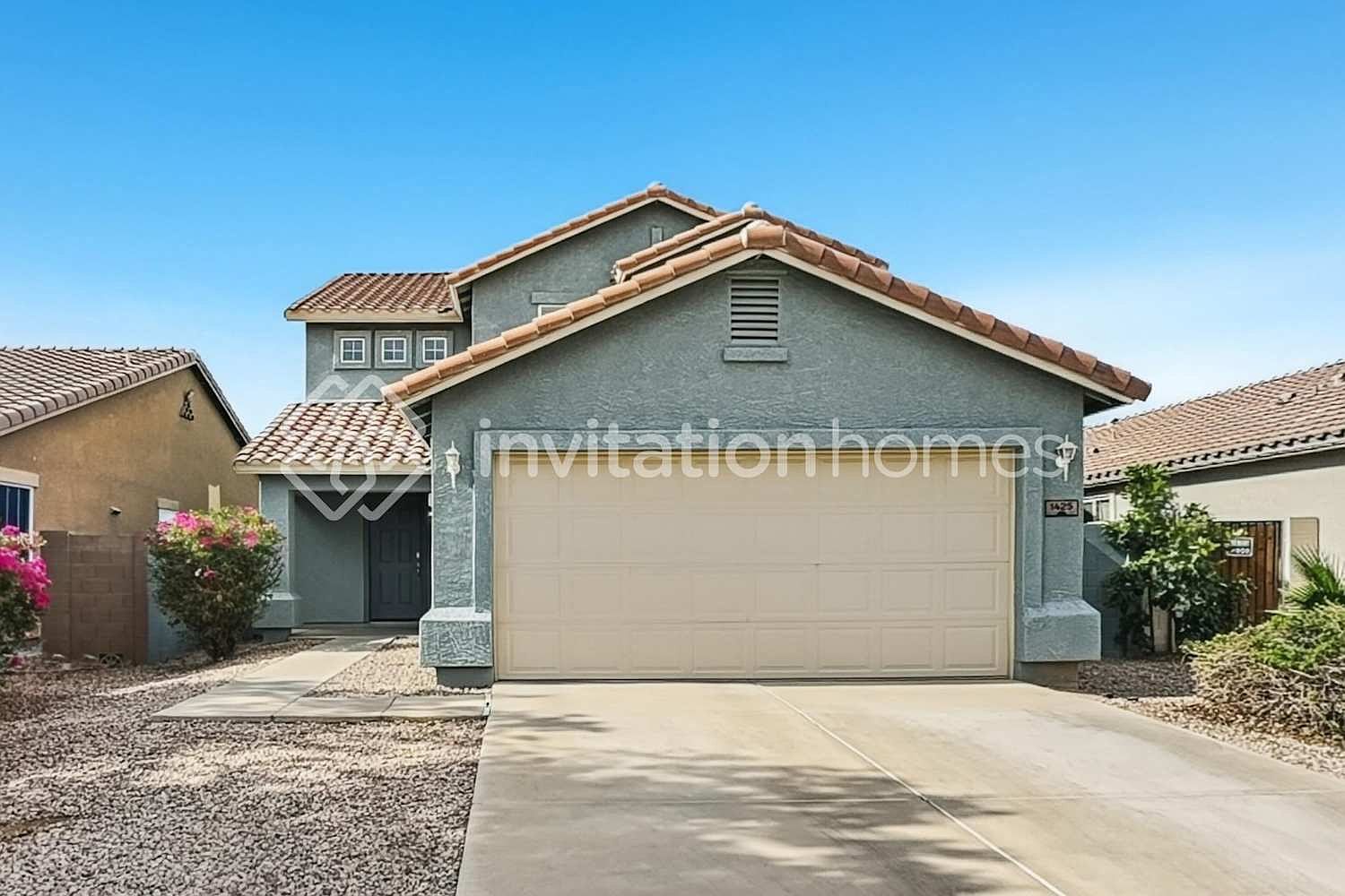 1425 E Lakeview Dr San Tan Valley, AZ 85143 photo 3