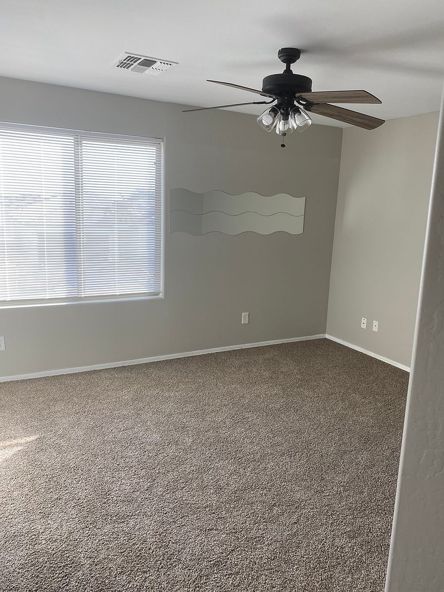 4626 W Lemon Ave photo 3