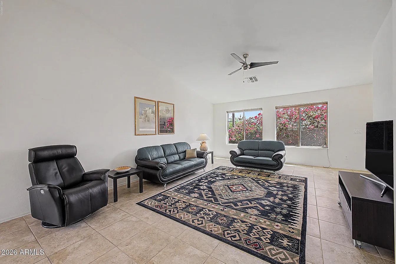 1509 S 237th Ln photo 3