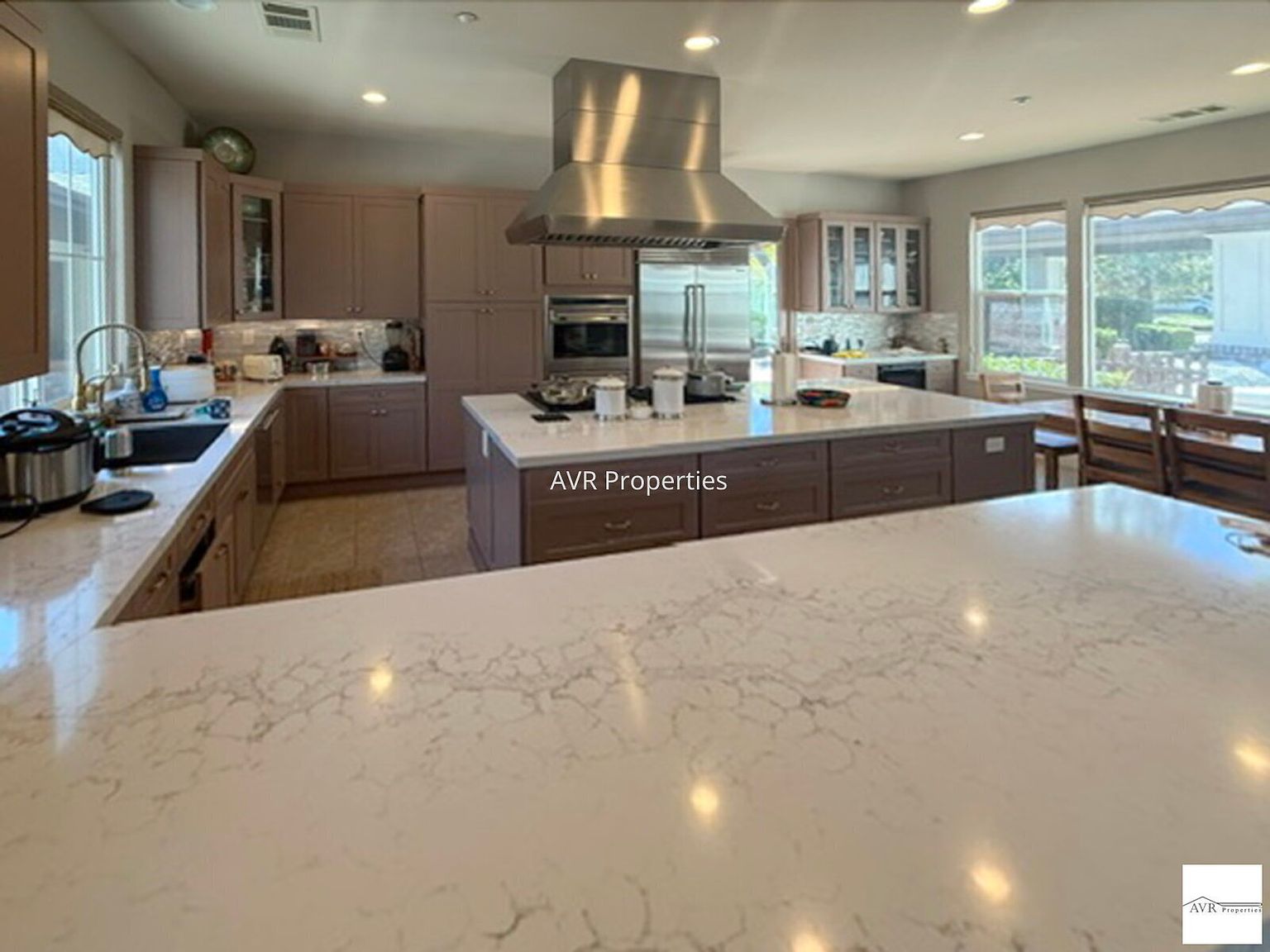 5586 Stockton Loop photo 4