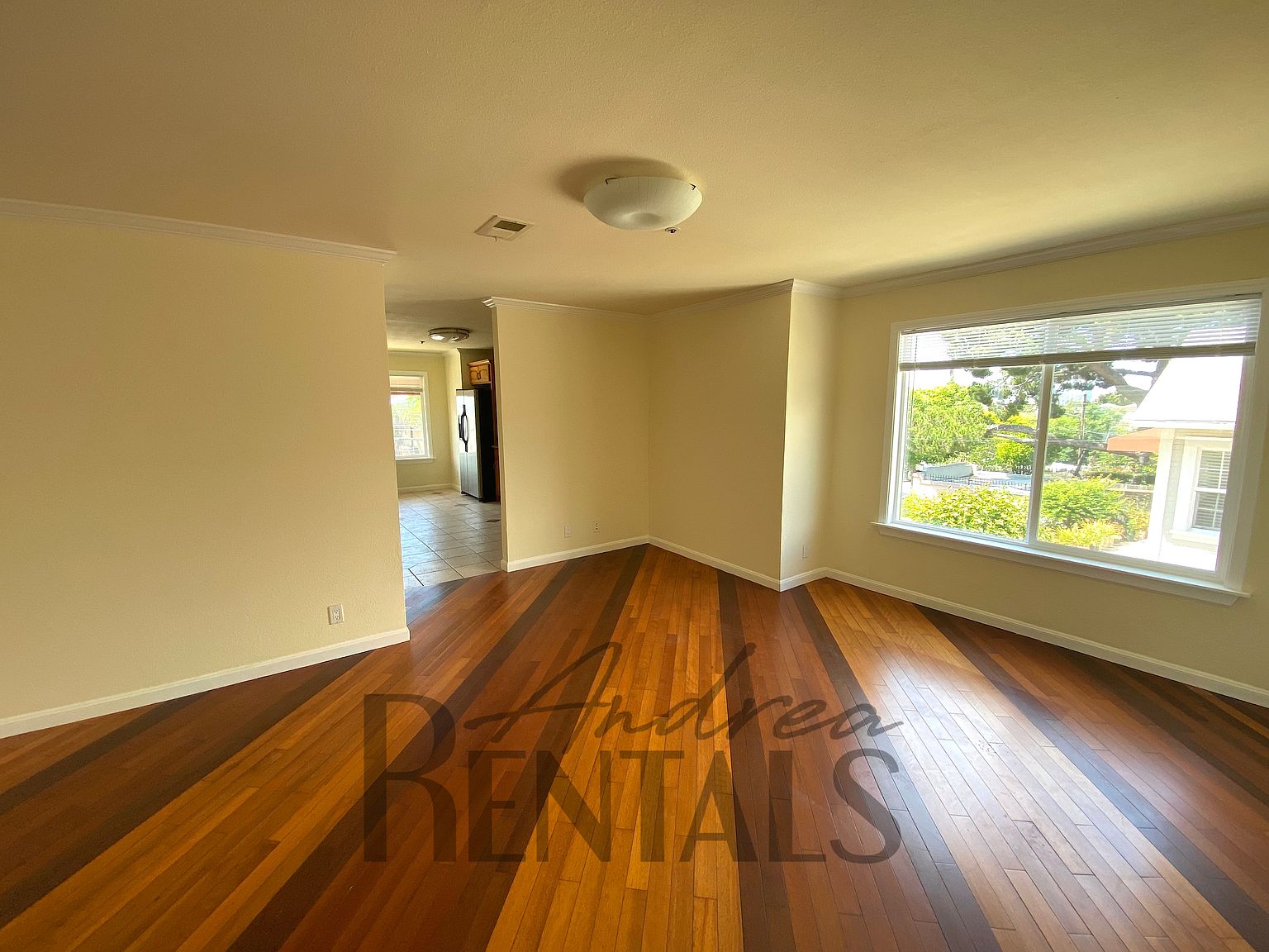 Apartments on E 22nd St · Oakland
