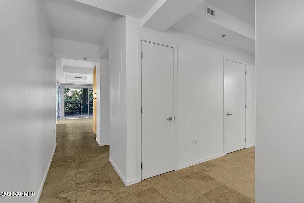 7127 E Rancho Vista Dr Scottsdale, AZ 85251 photo 4