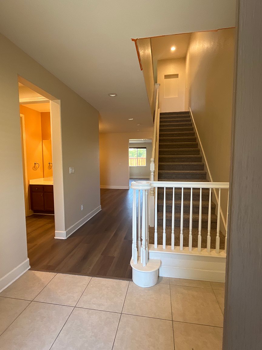 4BR/3BA Single Family House on Seaglass Dr · Vallejo photo 2