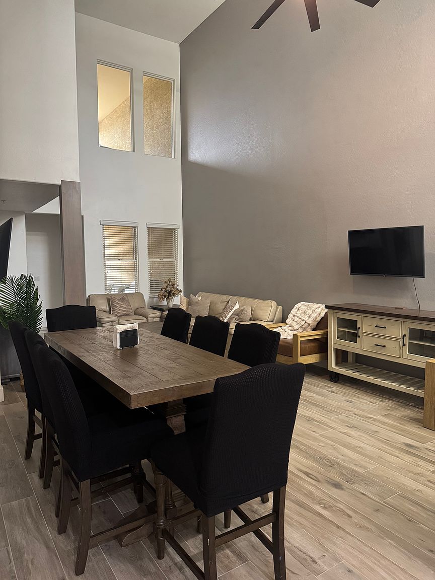 2925 N Sericin photo 5