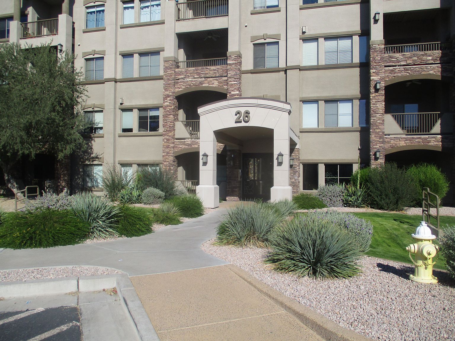 5350 E Deer Valley Dr Phoenix, AZ 85054 photo 3