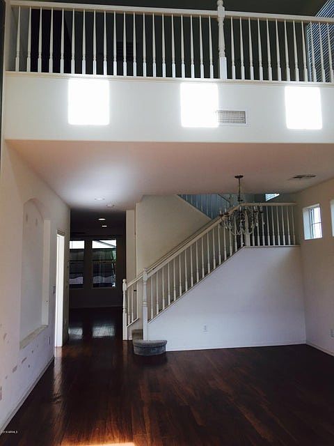 3446 E Mesquite St photo 3