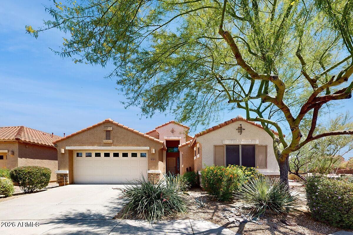 4320 E Vista Bonita Dr photo 2