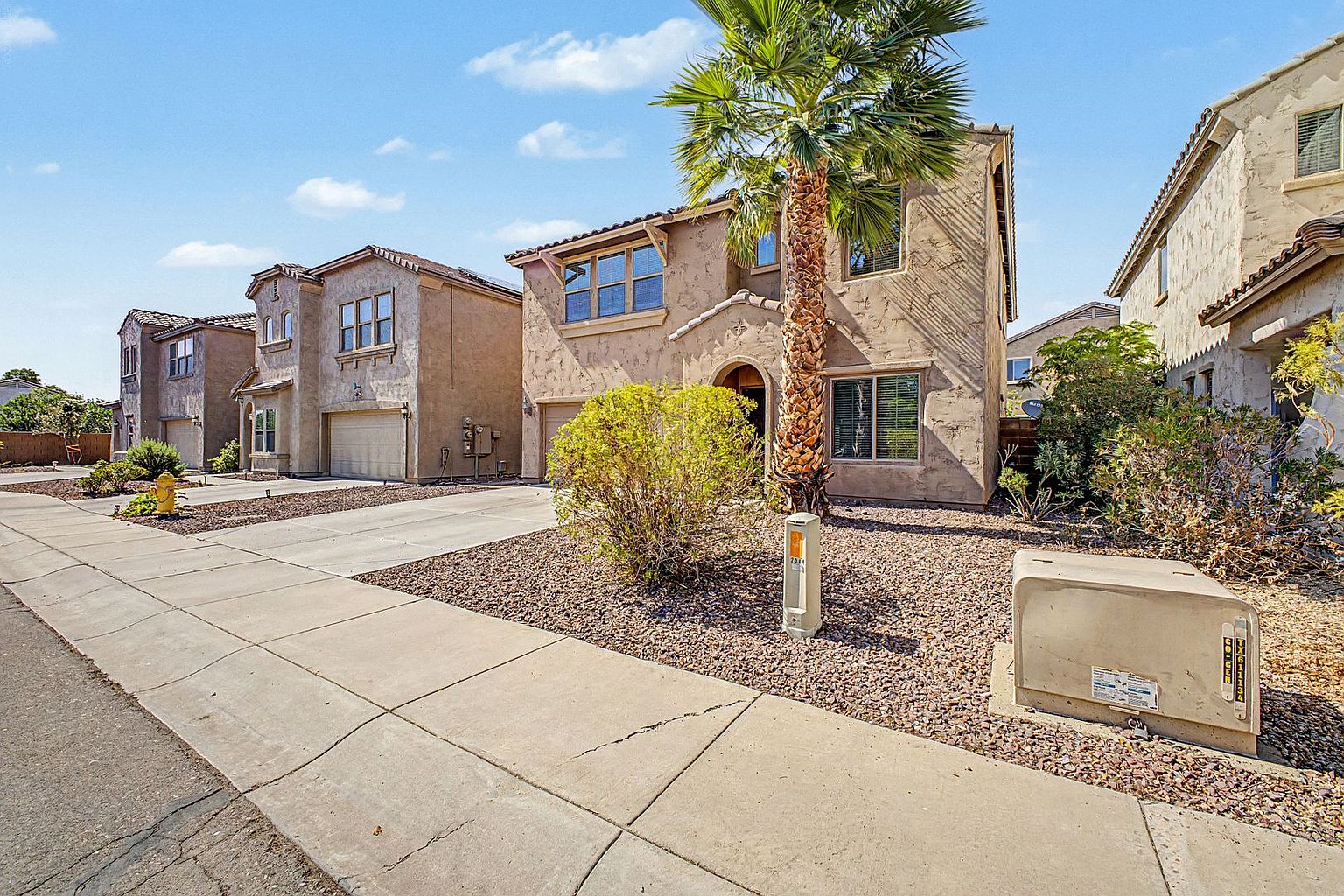 2048 W Monte Cristo Ave Phoenix, AZ 85023 photo 5