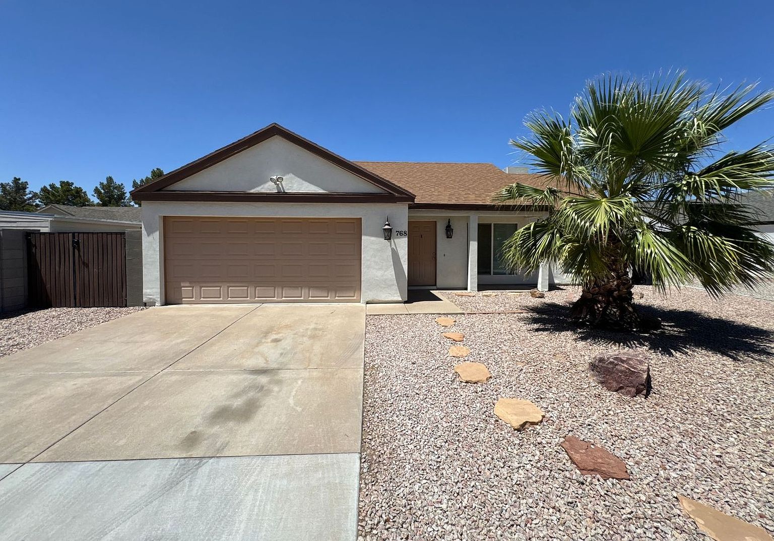 768 East Stottler Place, Chandler, AZ 85225 photo 3