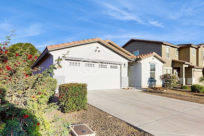 37978 N Beverly Ave photo 4