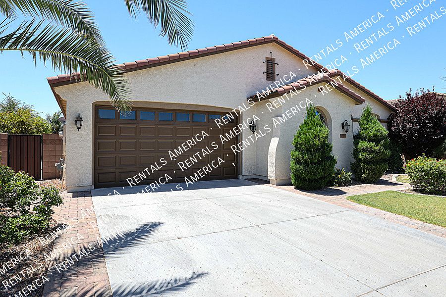 613 W San Carlos Way photo 3