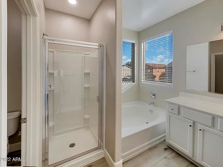 7227 S 48th Gln photo 5