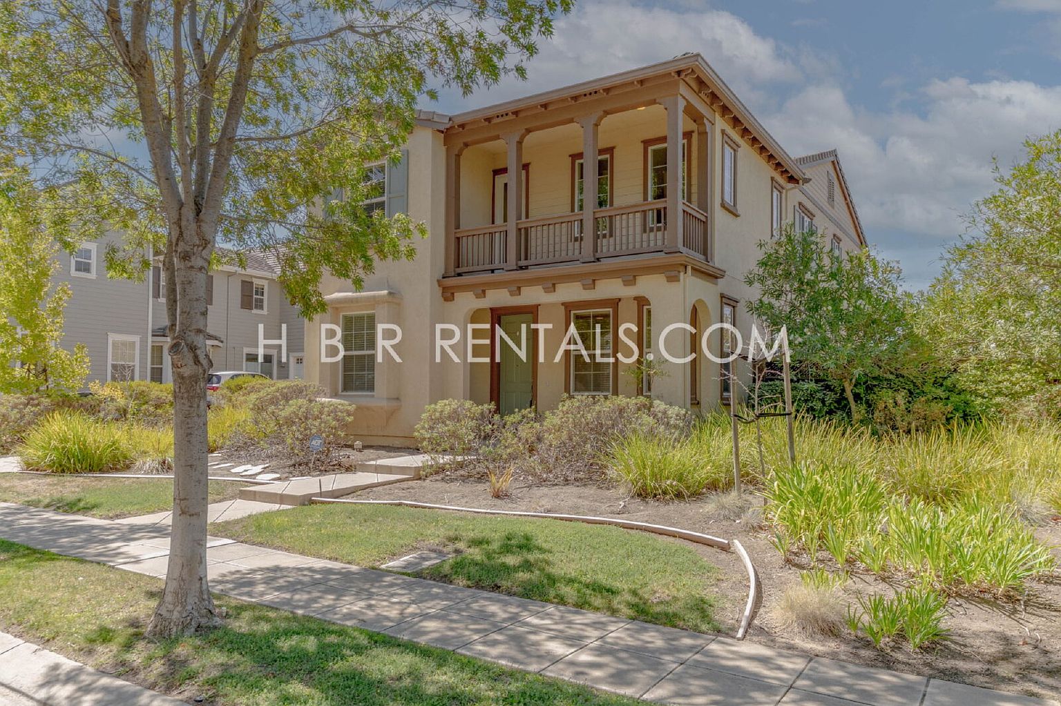 521 S Altura Ct photo 4