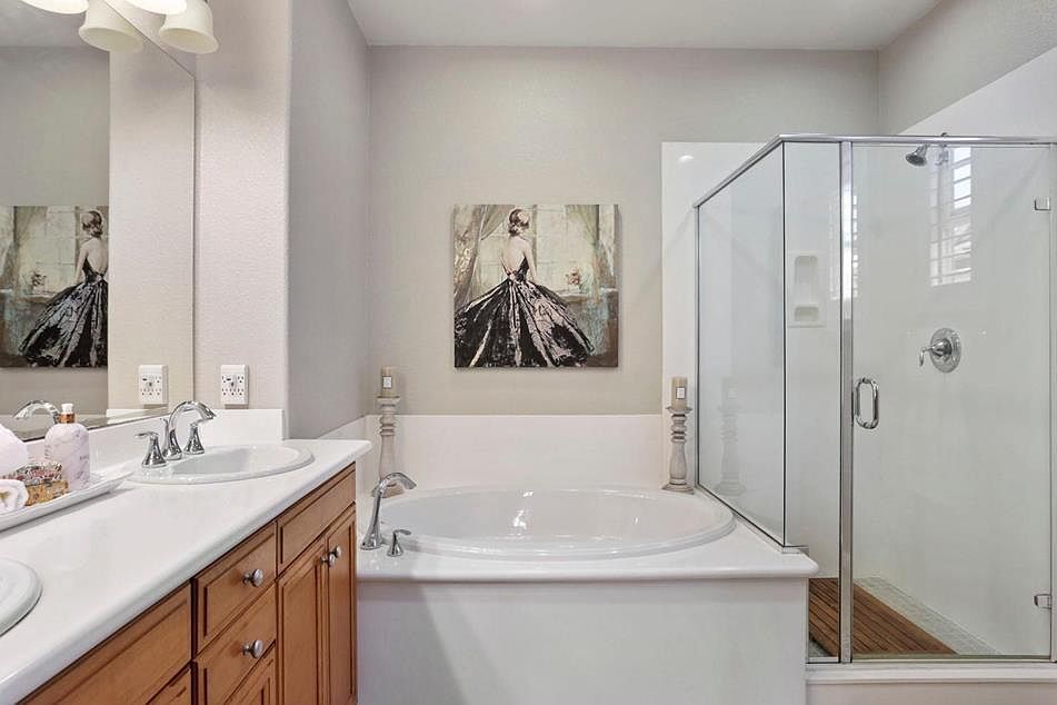 171 W Santa Cruz Way photo 5