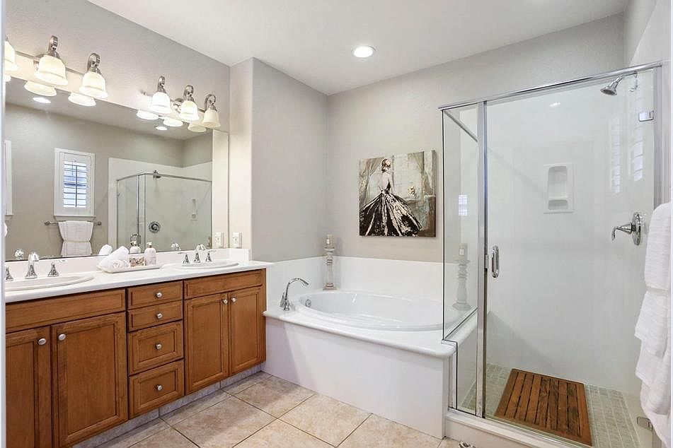 171 W Santa Cruz Way photo 4