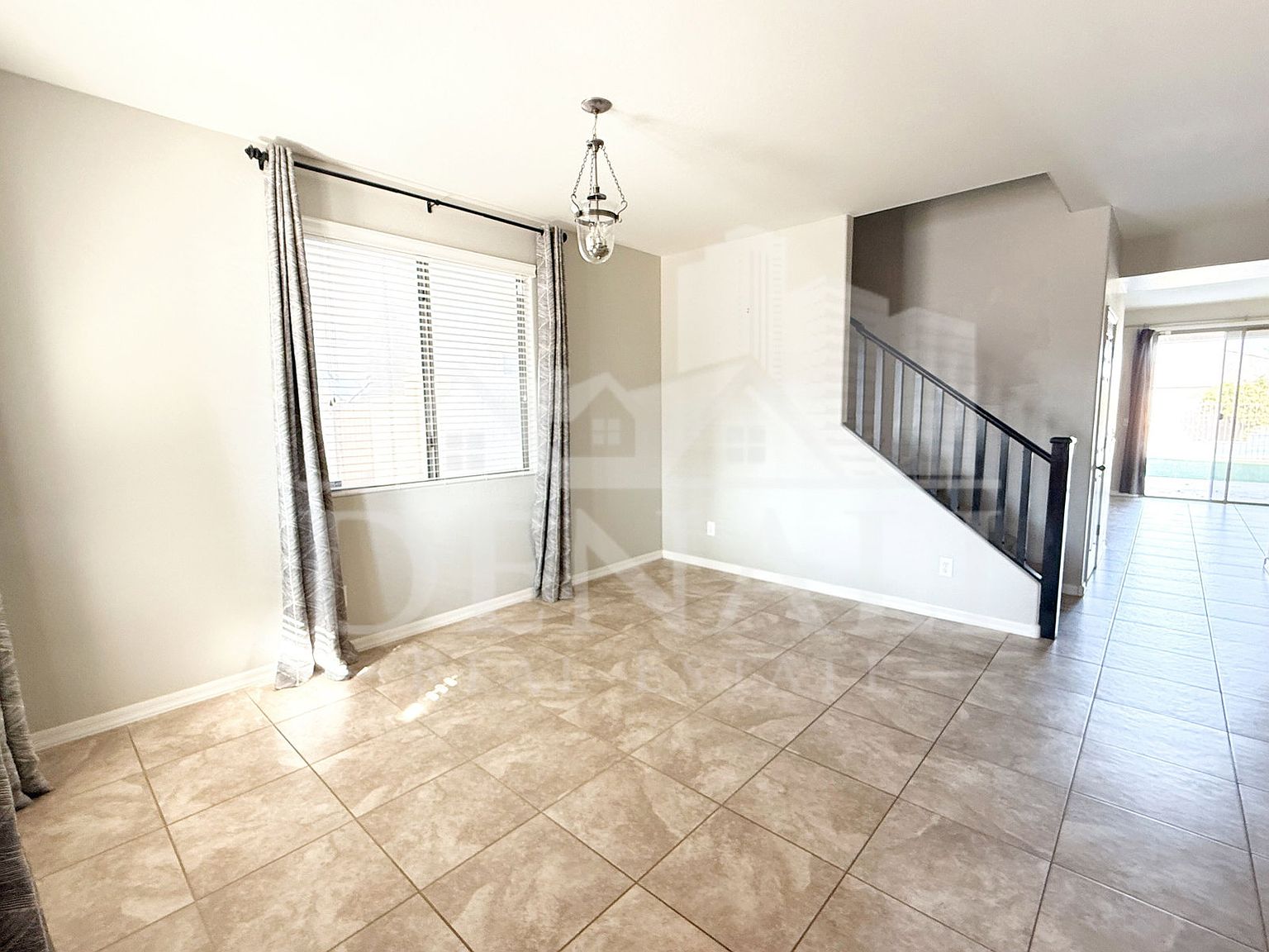 27507 N 54th Ln photo 2