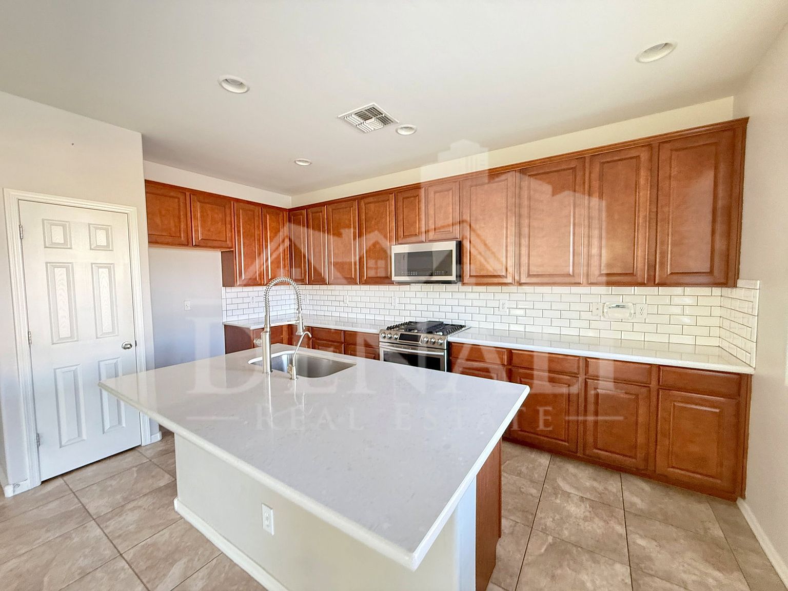 27507 N 54th Ln photo 5