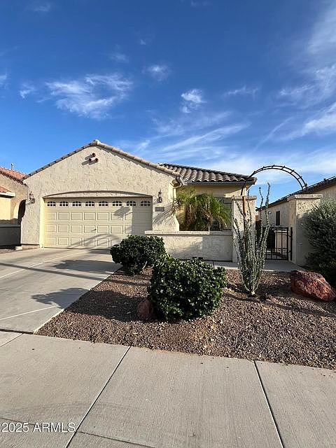 26087 West Tonto Lane, Buckeye, AZ 85396 photo 4