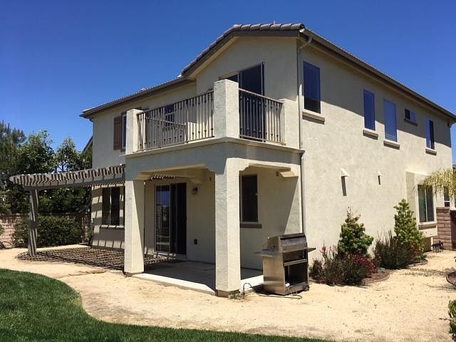 11276 Laurelcrest Dr photo 2