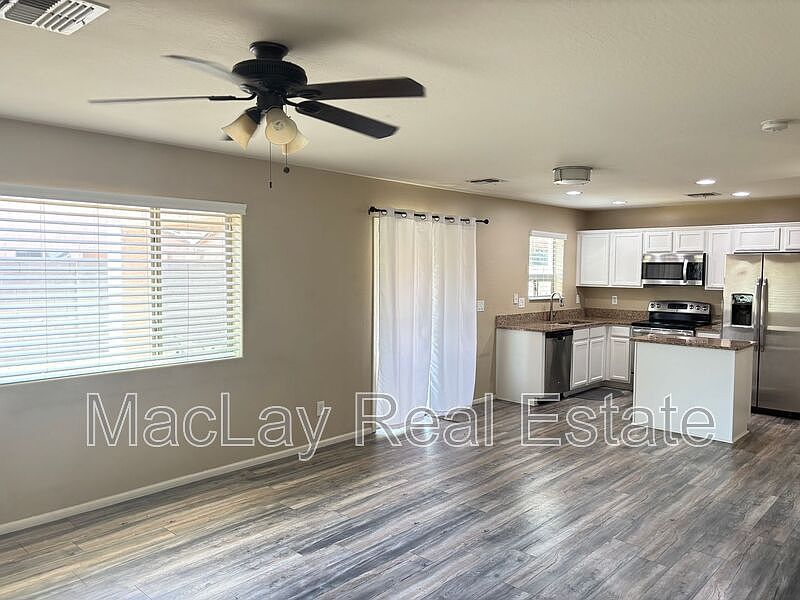 7265 W Glenn Dr photo 5