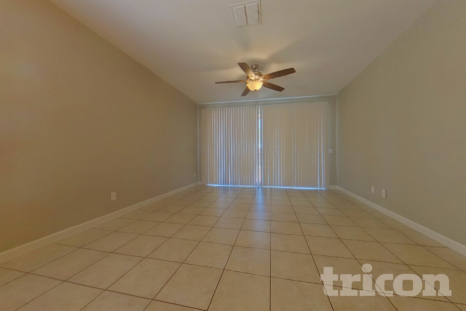 2473 S 235th Dr Buckeye, AZ 85326 photo 4