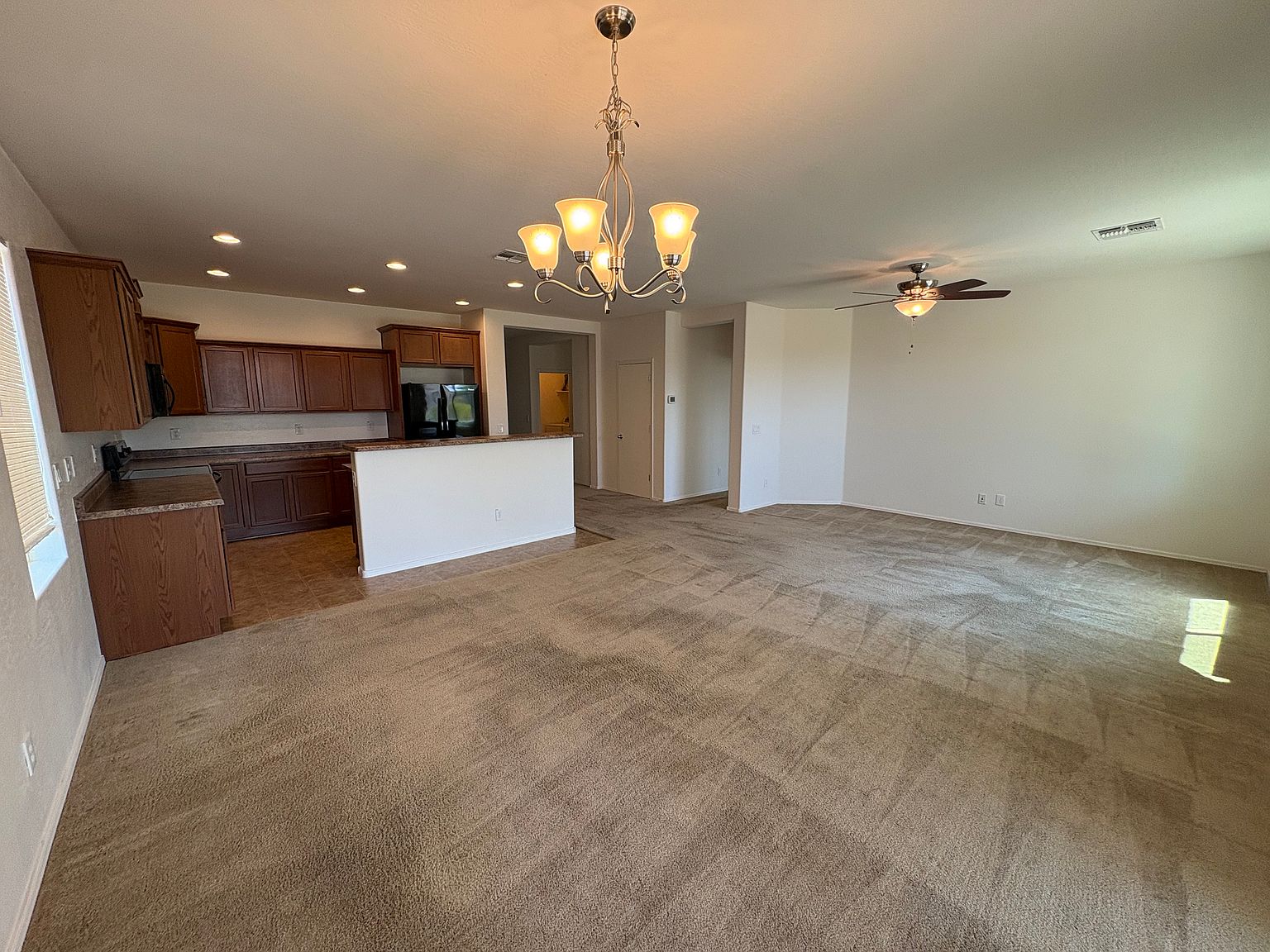 23549 W Hopi St photo 2
