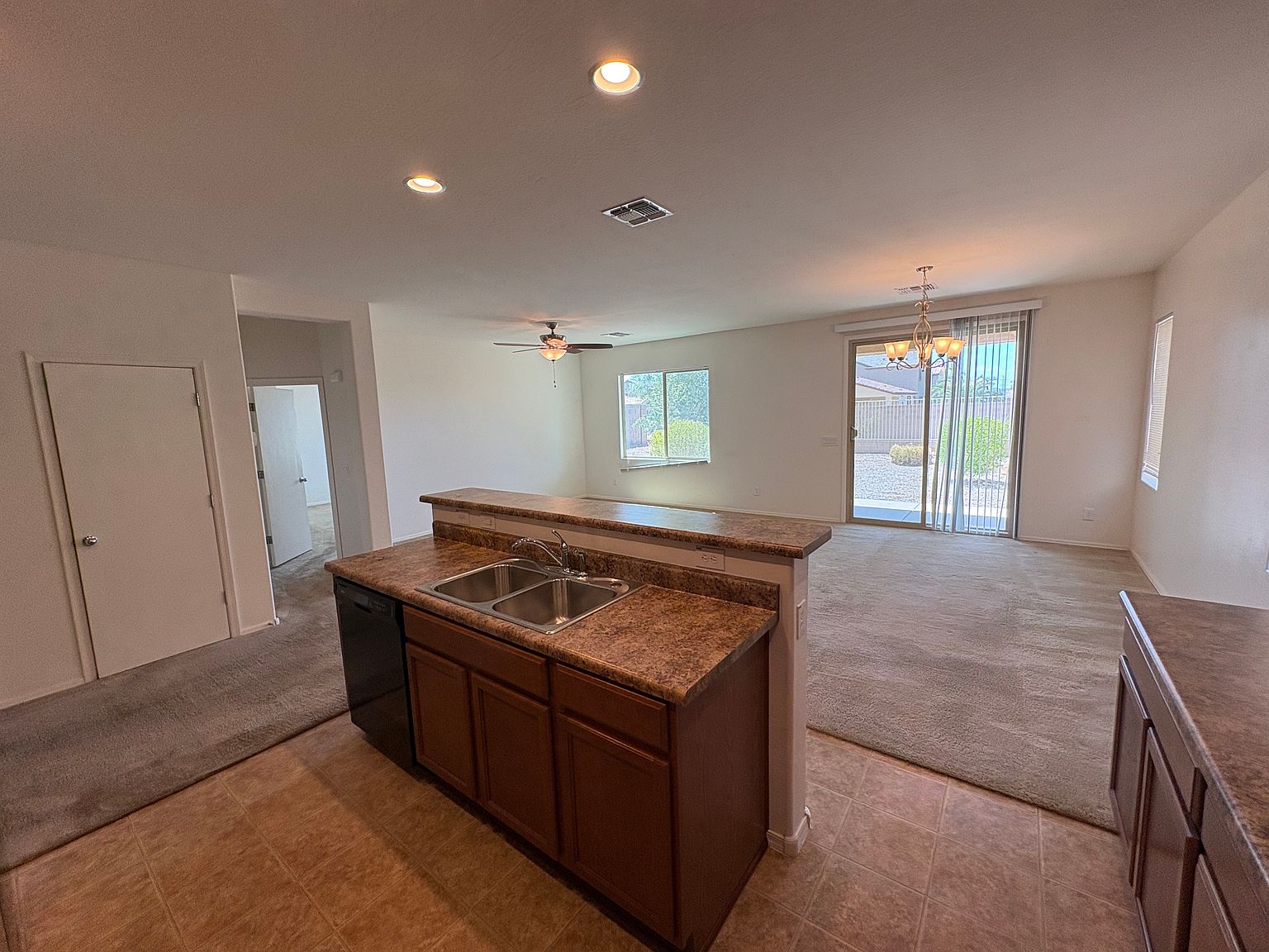 23549 W Hopi St photo 5
