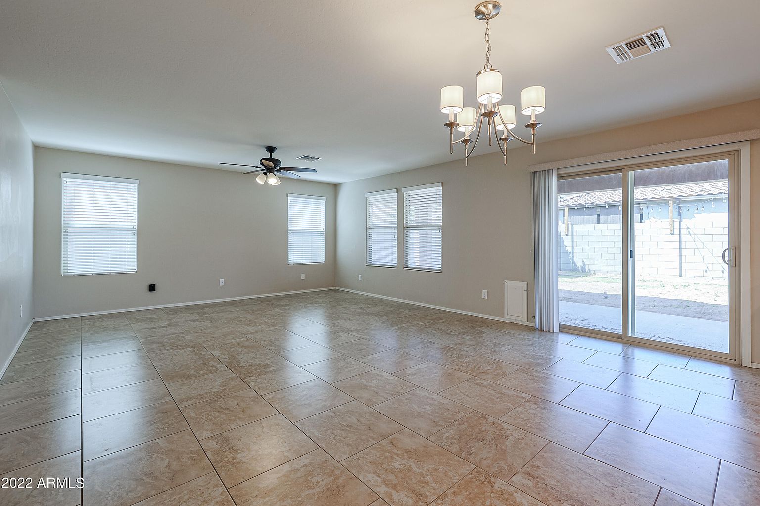 12108 W Range Mule Dr Peoria, AZ 85383 photo 4