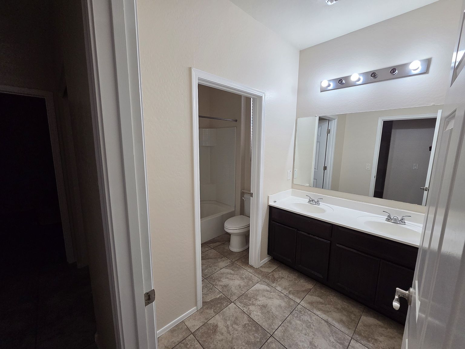 15579 W Jenan Dr photo 5