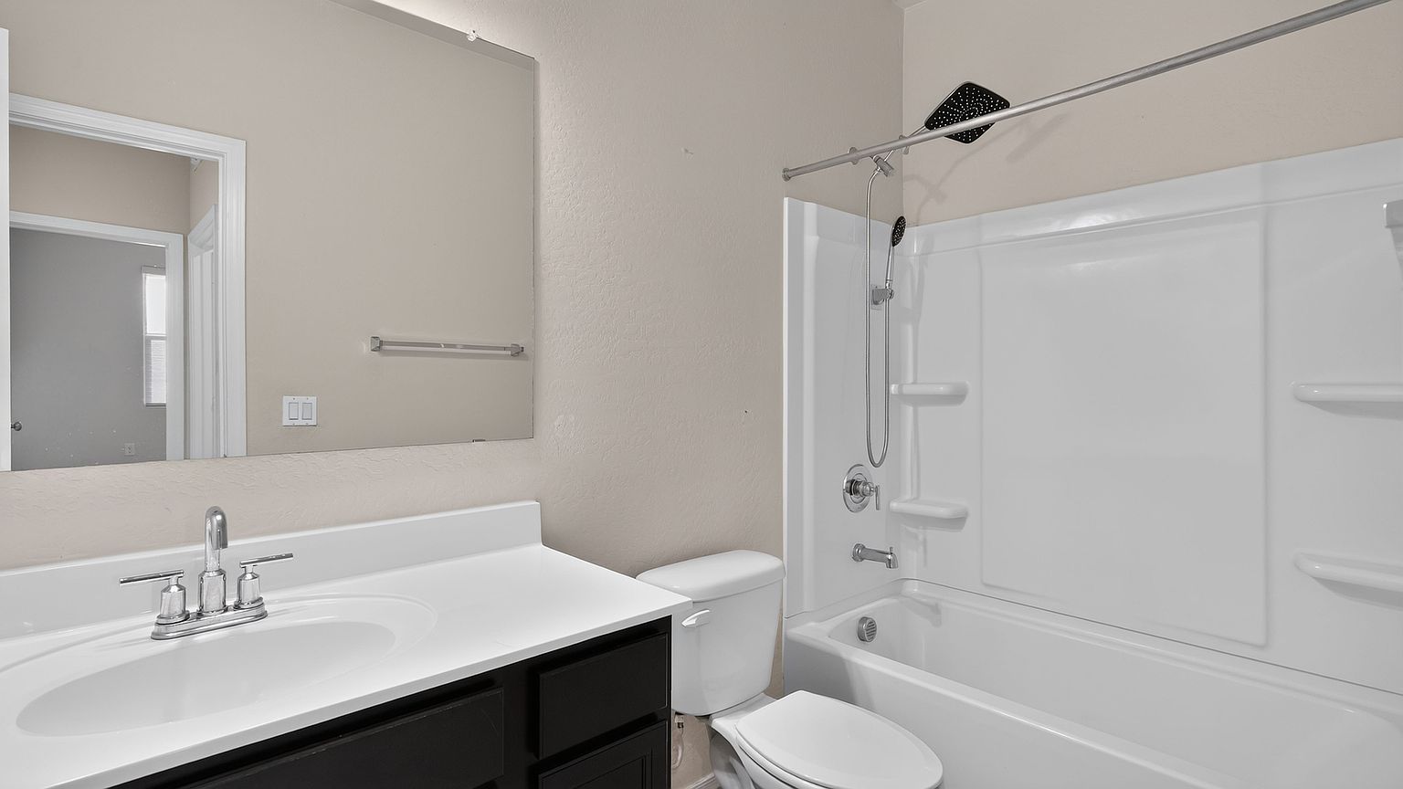 3476 N 308th Dr photo 4
