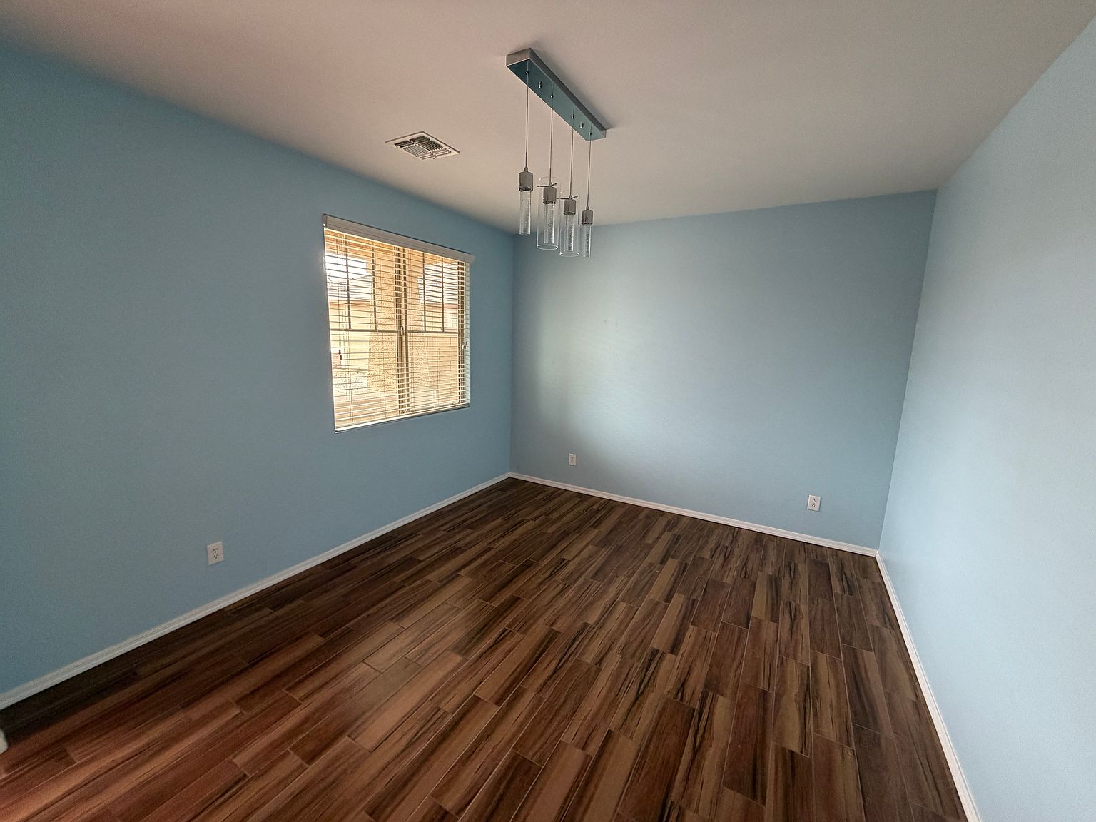 6906 S 78th Dr Phoenix, AZ 85339 photo 4