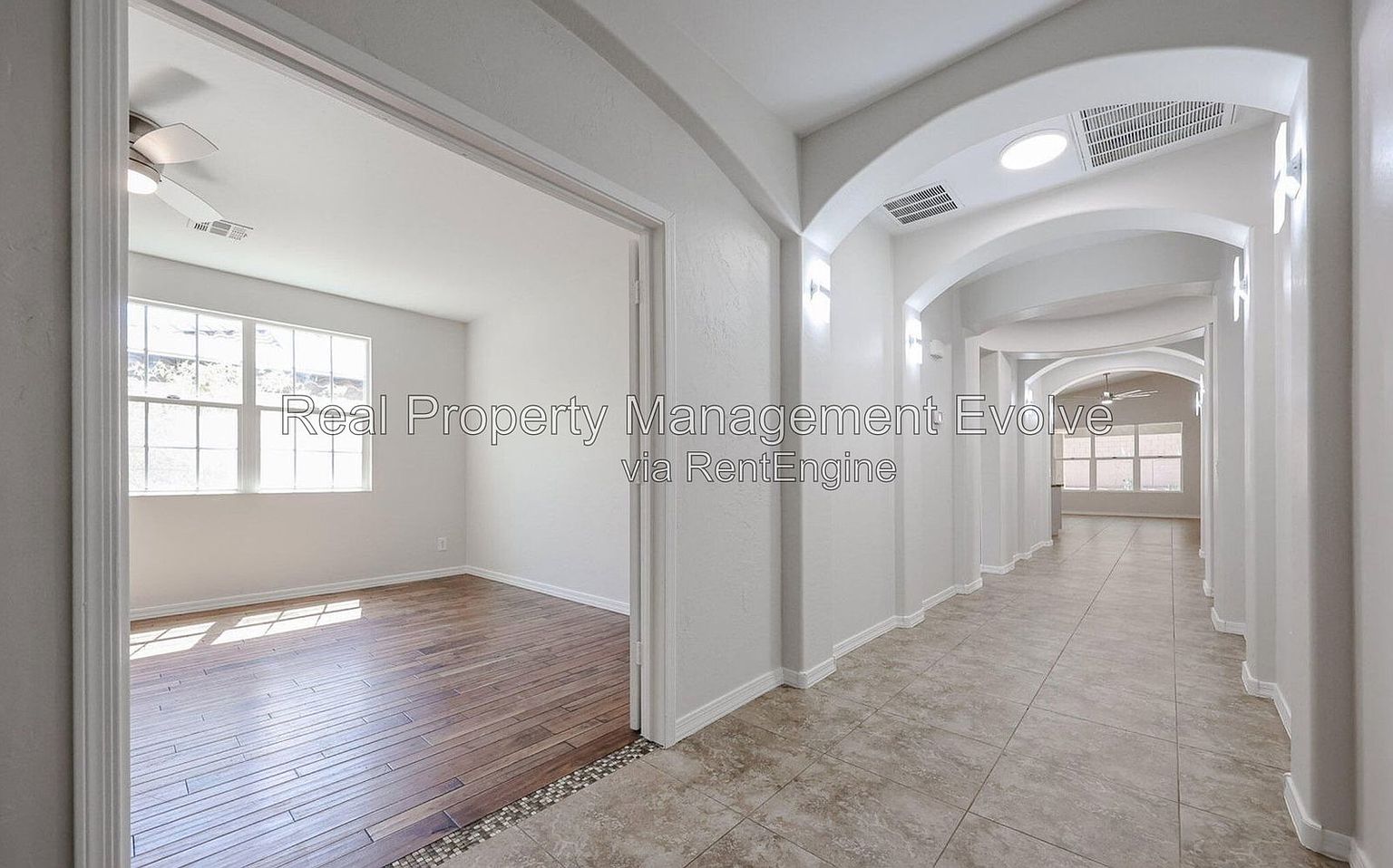 20768 W Hamilton St photo 2