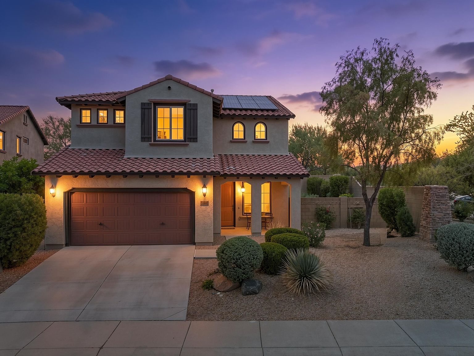 3826 E Cat Balue Dr Phoenix, AZ 85050 photo 3