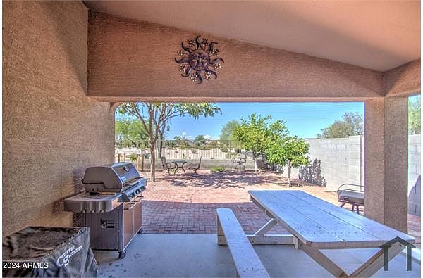 10214 W Raymond St photo 5