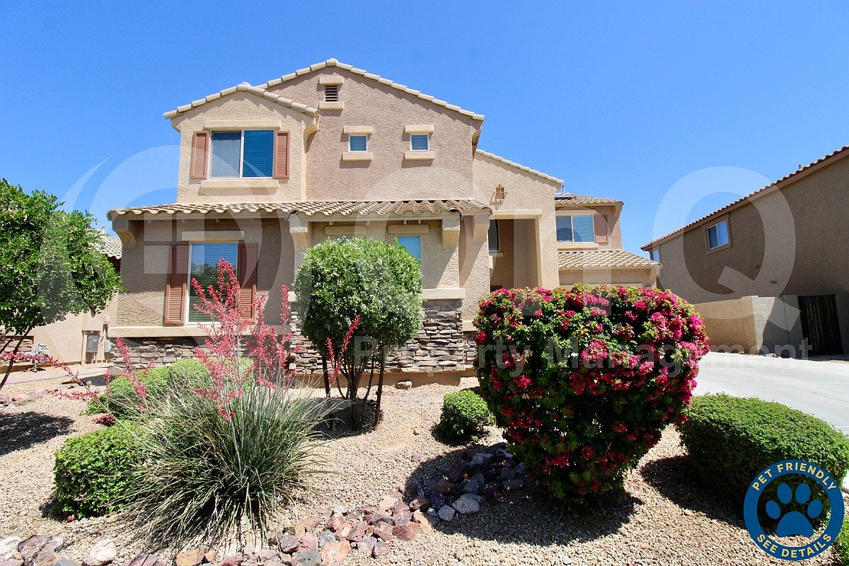 4054 E Casitas Del Rio Dr Phoenix, AZ 85050 photo 2