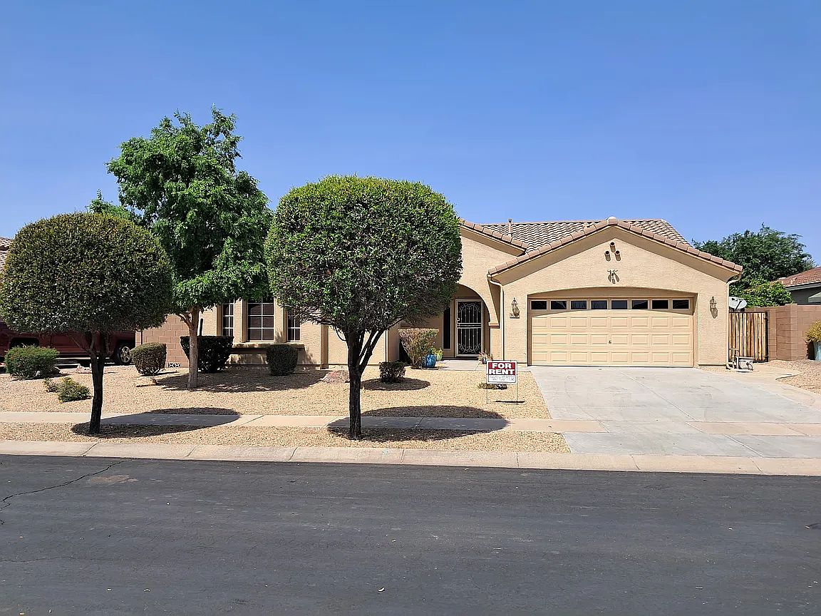 3010 E Tiffany Way