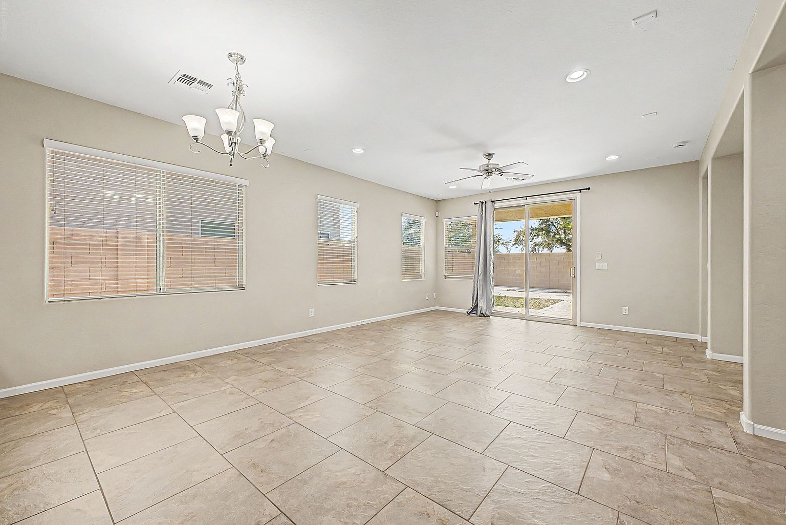 25818 N 122nd Ln Peoria, AZ 85383 photo 3