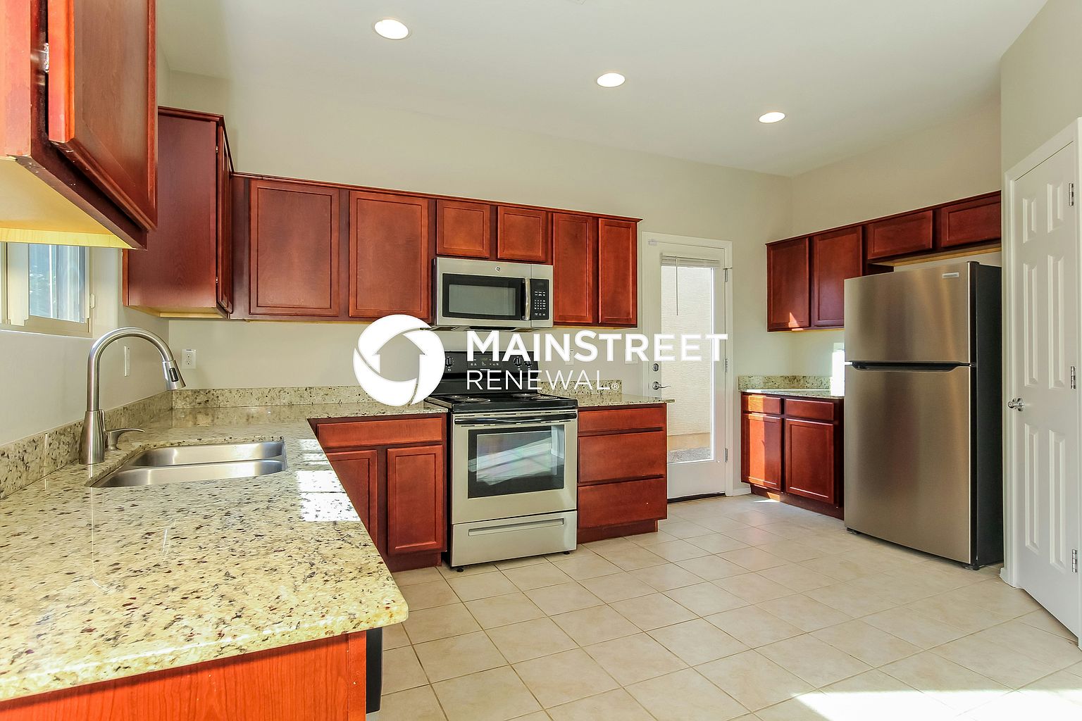 2822 N 73rd Dr Phoenix, AZ 85035 photo 5