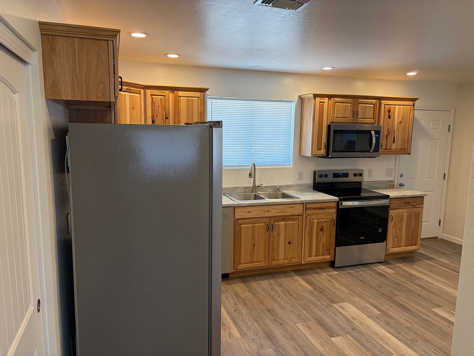 10620 E Mercury Dr photo 4