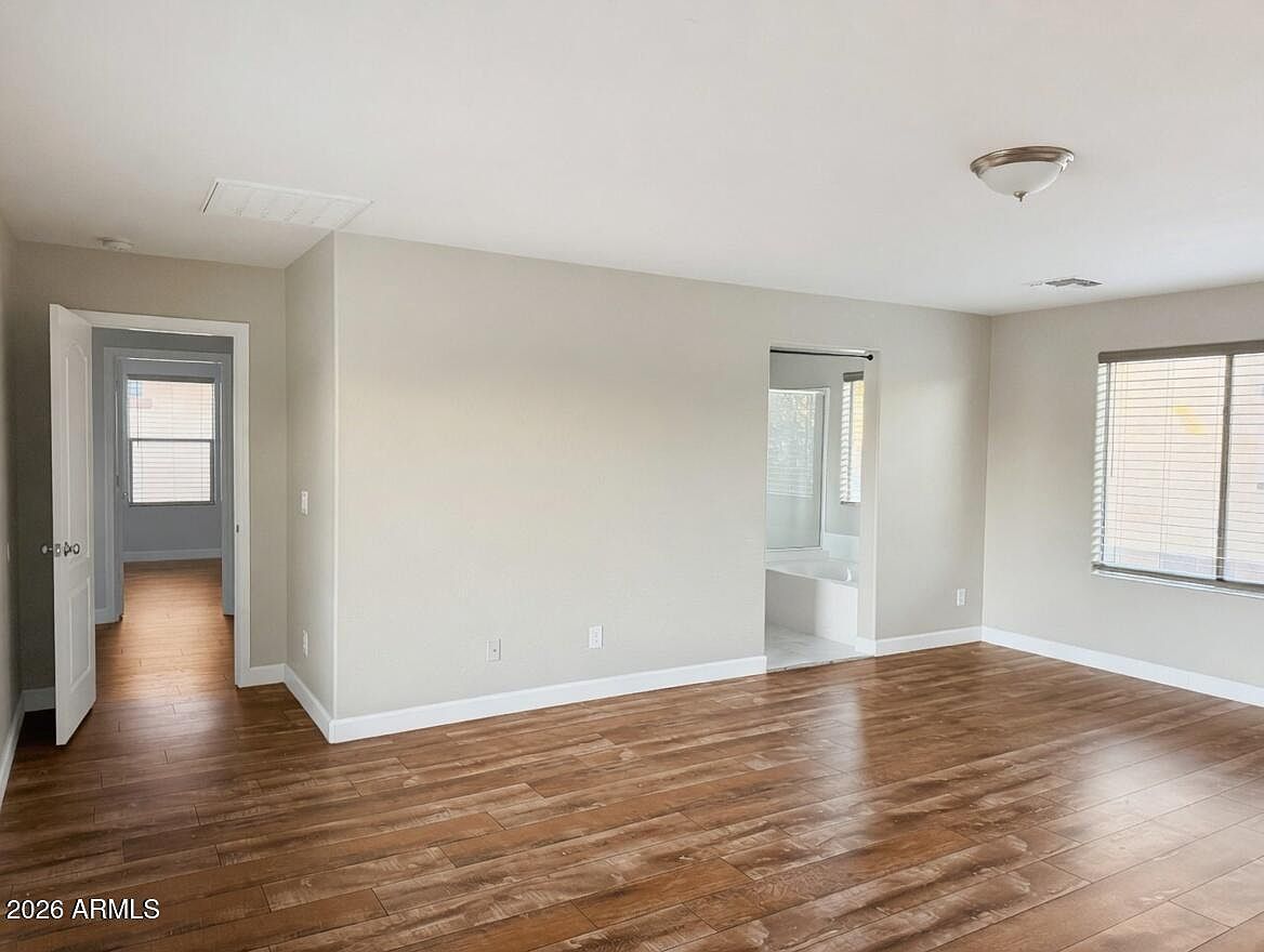 3457 E Milky Way Gilbert, AZ 85295 photo 5