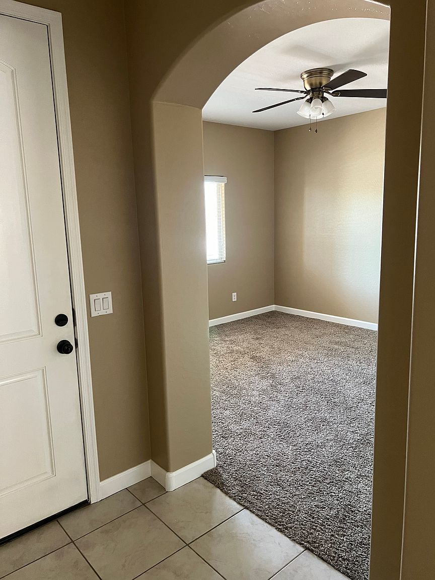 23788 West Mohave Street, Buckeye, AZ 85326 photo 3