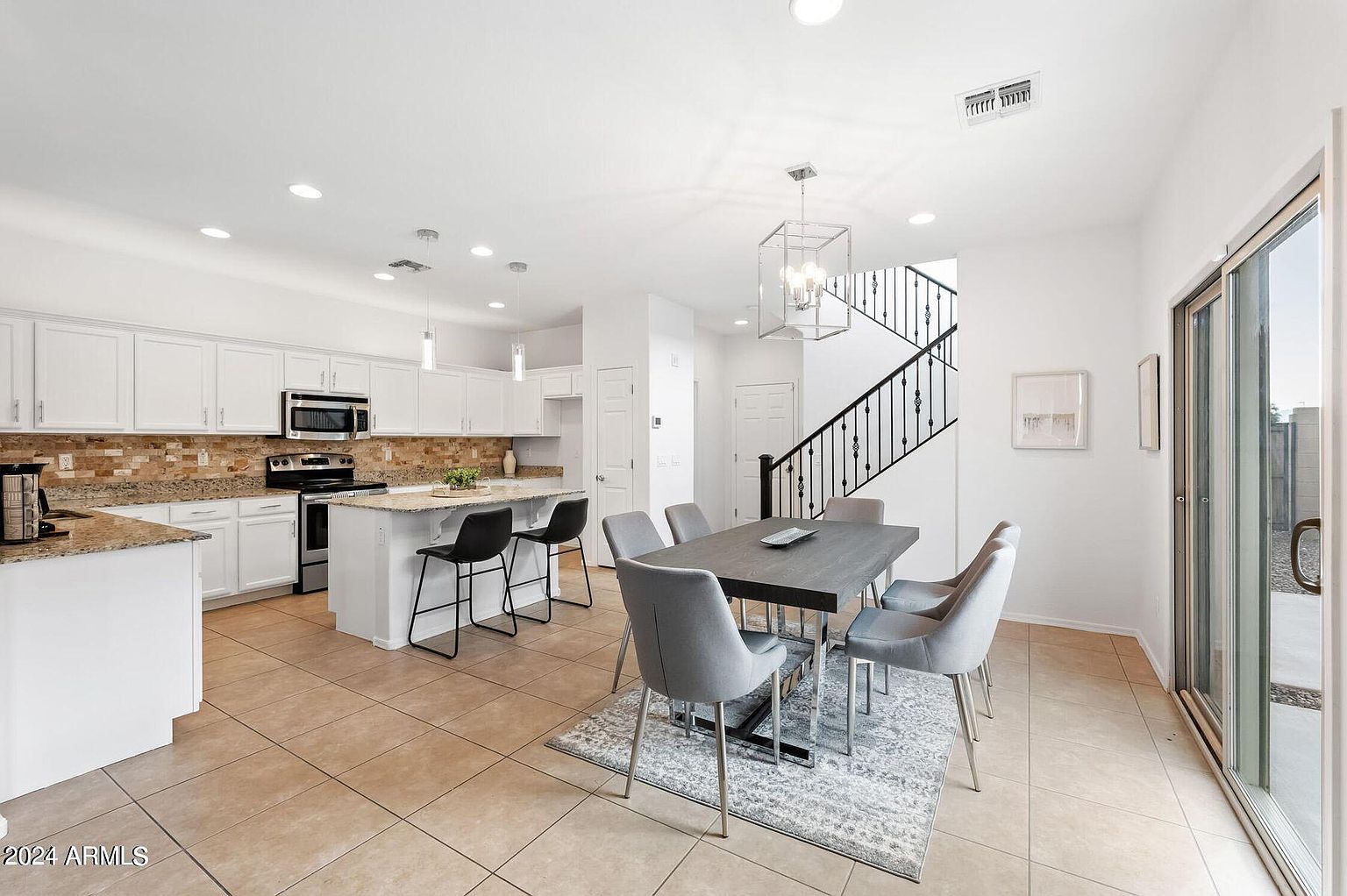 2652 N 73rd Gln photo 5